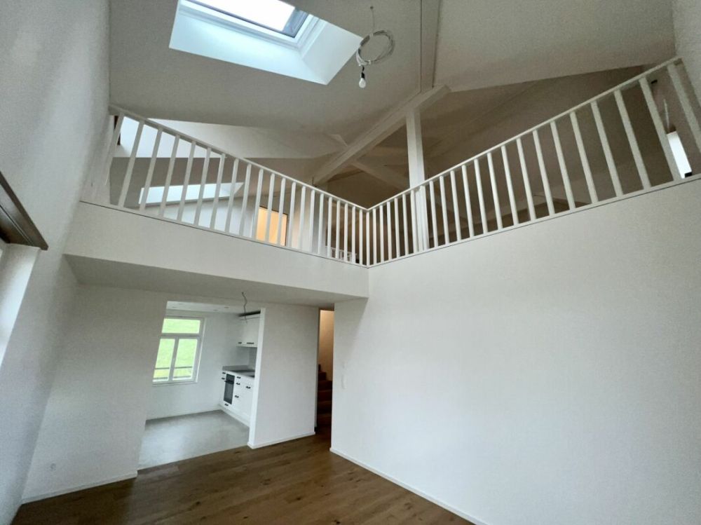 Ruhe, Grün & Weitblick - 5-Zimmer-Maisonette-Wohnung in besonderer Lage - Offener Wohnbereich