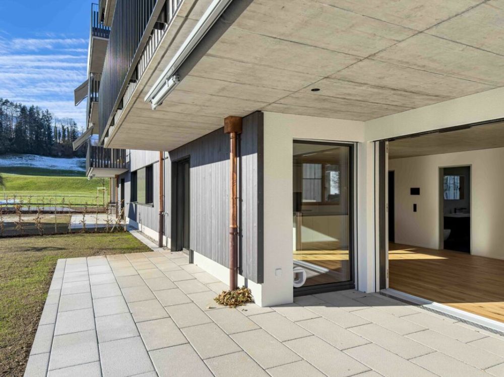 ERSTBEZUG - EINZIGARTIGE GARTENWOHNUNG - Gedecker Sitzplatz