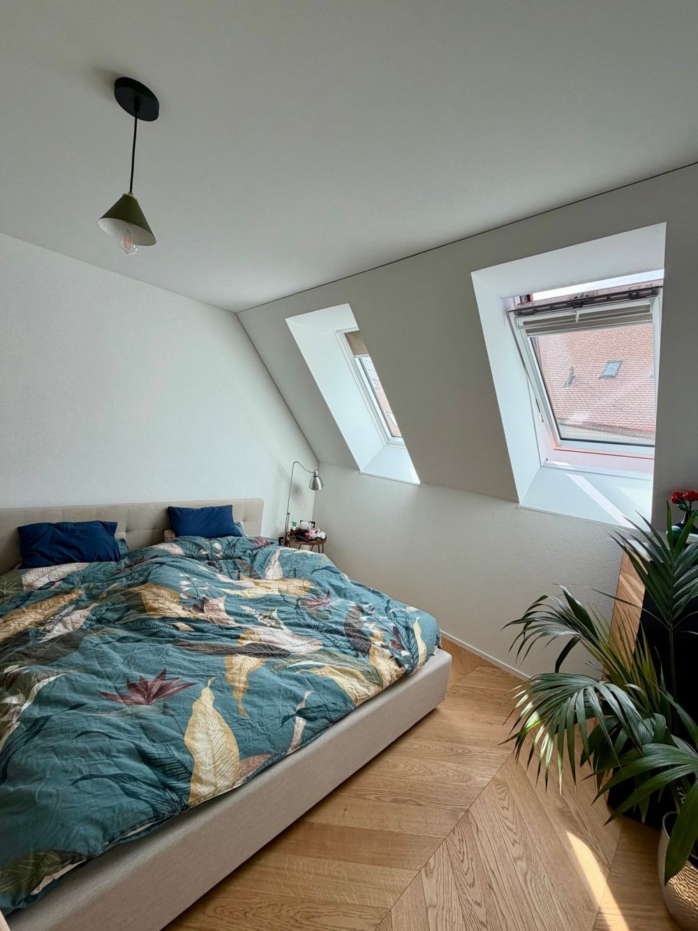 Grosszügige und moderne 4.5-Zimmer Wohnung - Bild 10