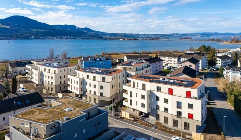 Neubauwohnung an traumhafter Lage direkt am Seeufer in Rapperswil-Jona - Aussenansicht