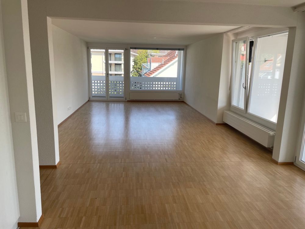 Erstvermietung nach Sanierung 4.5-Zimmerwohnung in Bahnhofsnähe von Herzogenbuchsee - Bild 3