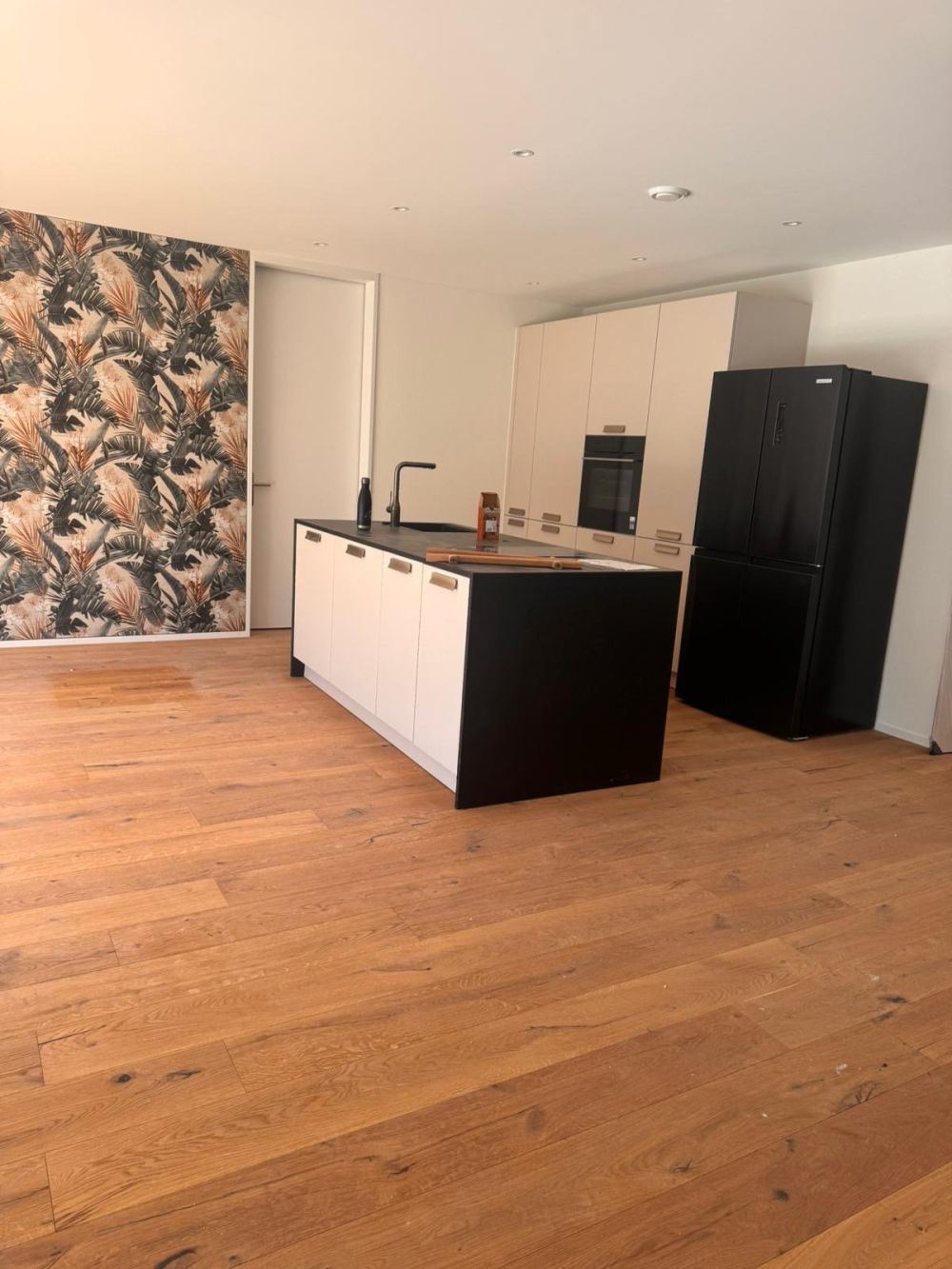 Attraktive 5.5 Zimmer Neubauwohnung an ruhiger Lage in Erlen - Bild 8
