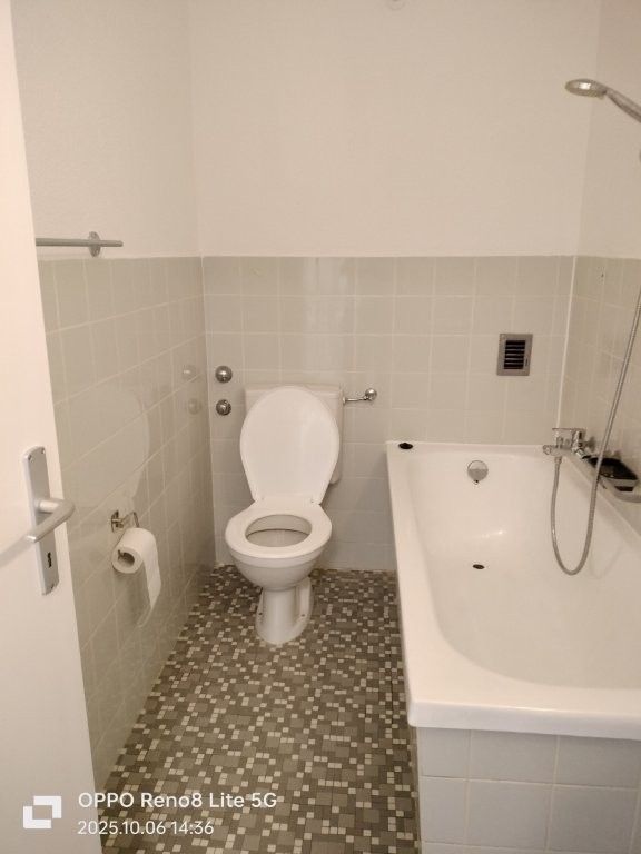 Erstbezug: Renovierte 3.5-Zimmer-Wohnung mit Balkon in Trimbach - Bild 7