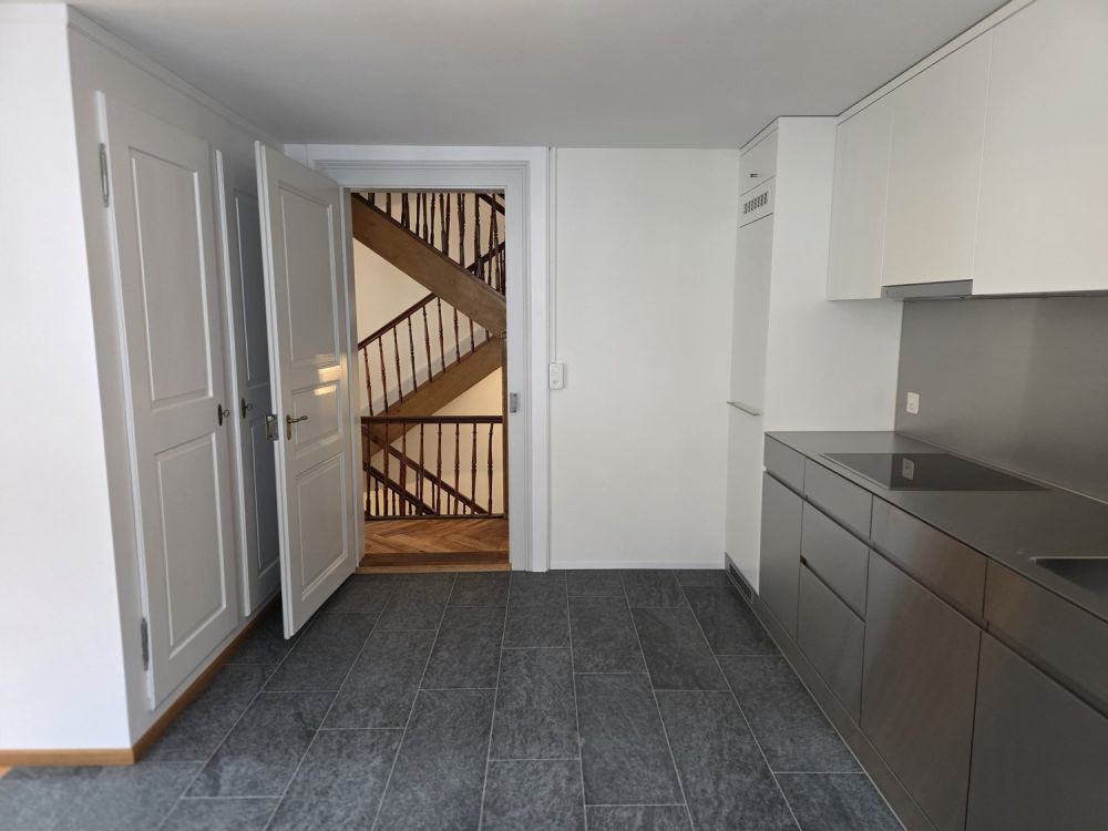 Charmantes 5.5-Zimmer-Reihenhaus an ruhiger - aber zentraler Lage in Ennenda - Bild 8