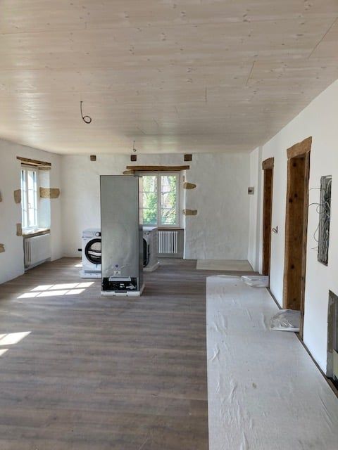 Moderne 3.5-Zimmer-Wohnung in Büsserach mit gedecktem Balkon und Gartensitzplatz - Bild 3