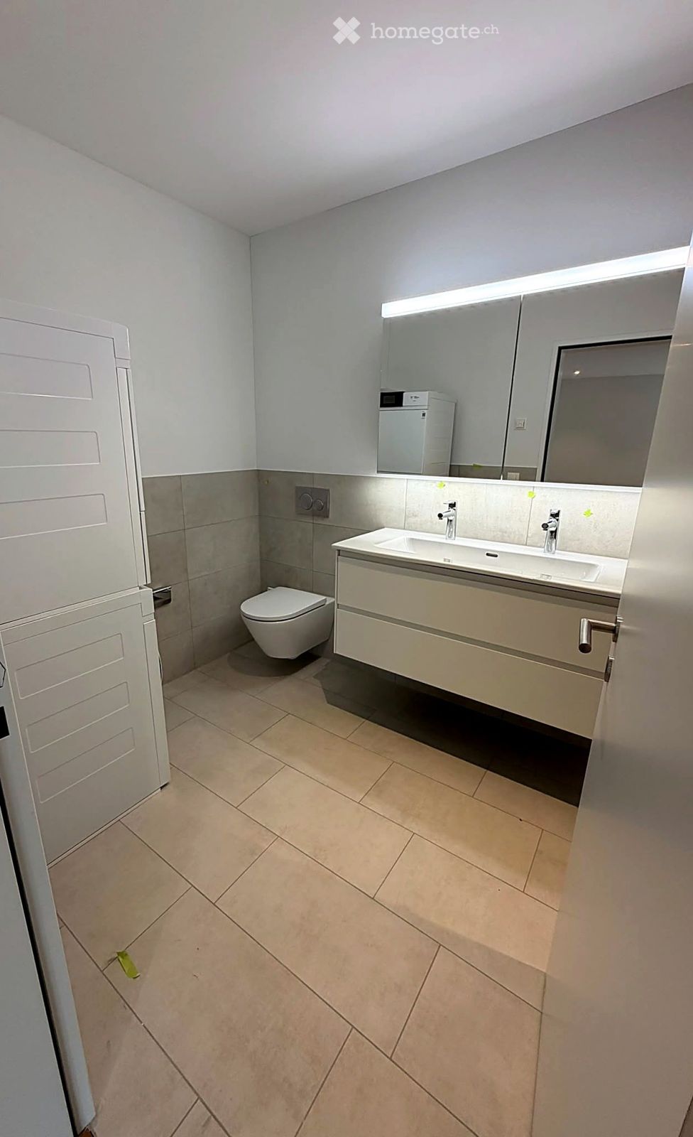 ERSTVERMIETUNG: 3.5-Zimmer-Neubauwohnung mit zwei Bädern und 17 m² gedecktem Balkon - Bild 7