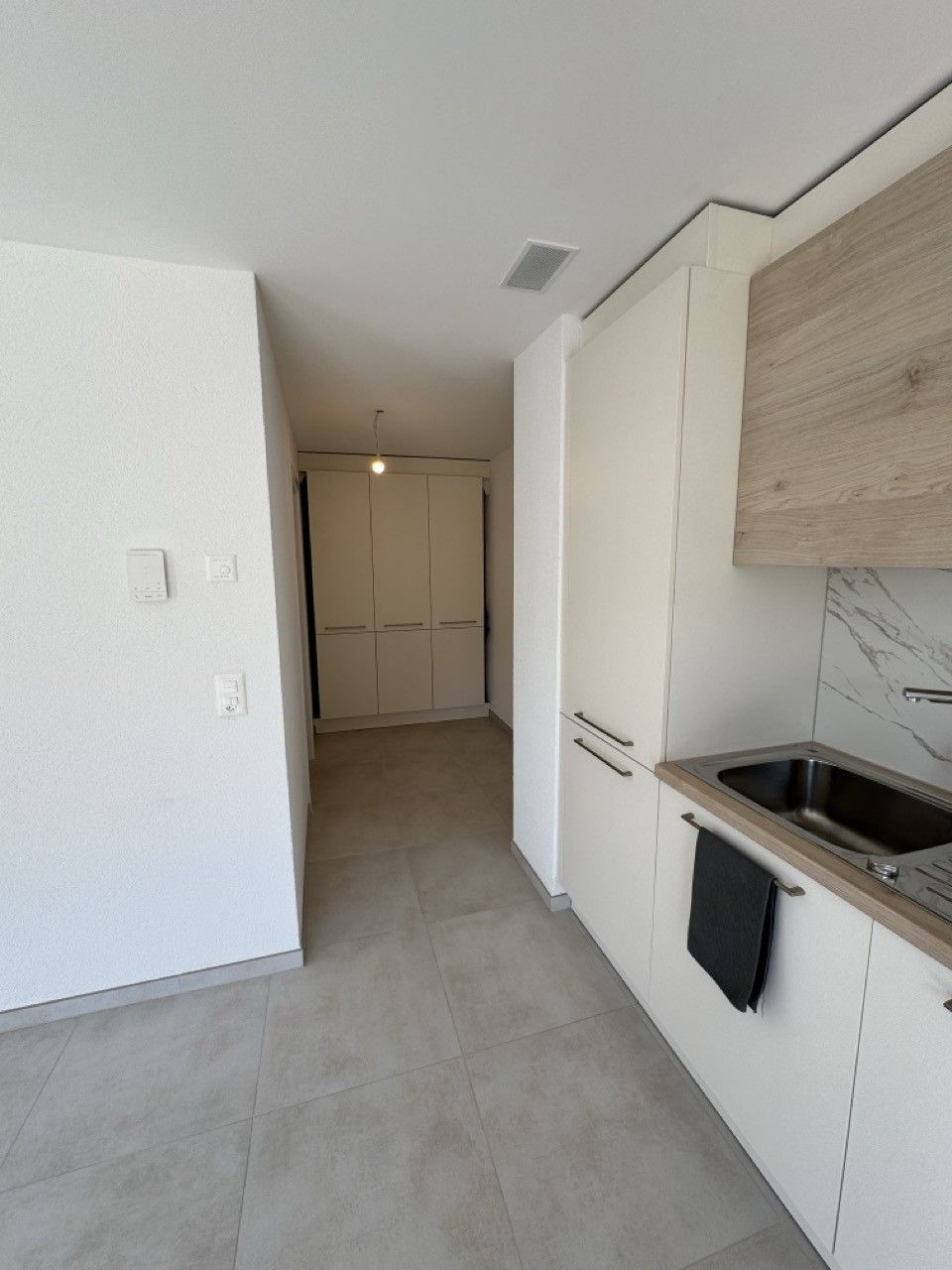 Moderne 2.5 Zimmer Penthouse - Bild 4