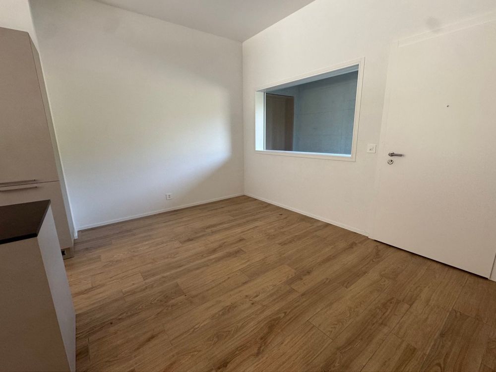 05583 - Appart. 3½ PCES - IMP. CHAMP-RIOND 8 - MATRAN - Bild 6