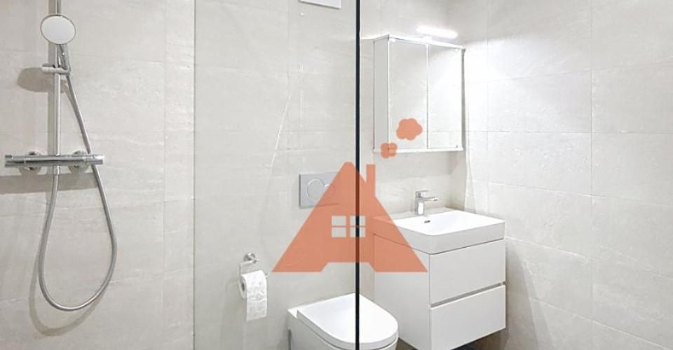 Superbe duplex à louer au Sentier avec balcon - Duplex 3.5 pièces - image - 8