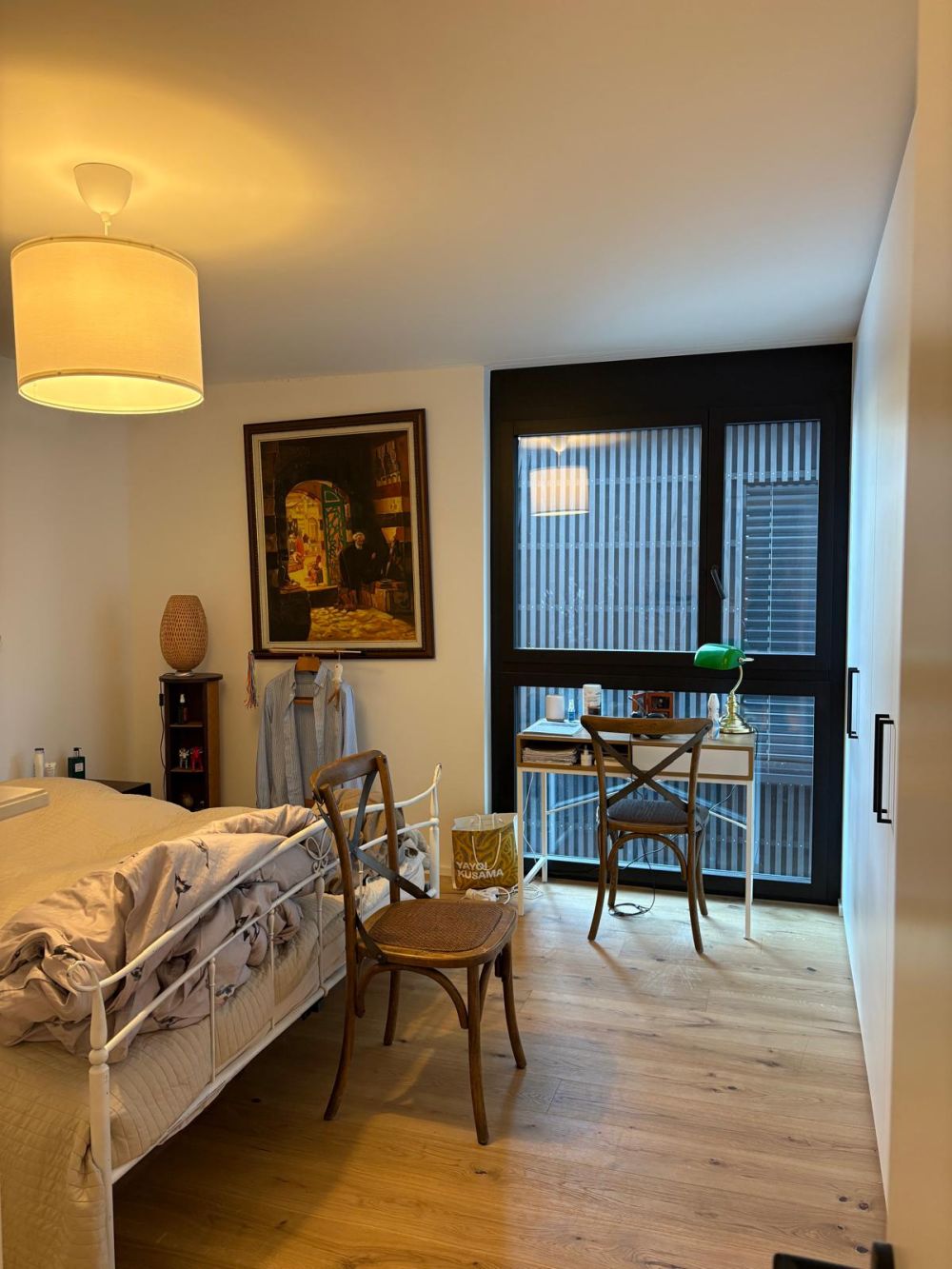 Moderne 2.5-Zimmer-Wohnung mit Balkon und Garage in Menzingen - Bild 6
