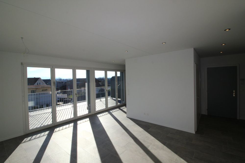Erstbezug! Moderne 3.5-Zimmer-Attika-Wohnung – ab 01.10.2026 verfügbar - Bild 7
