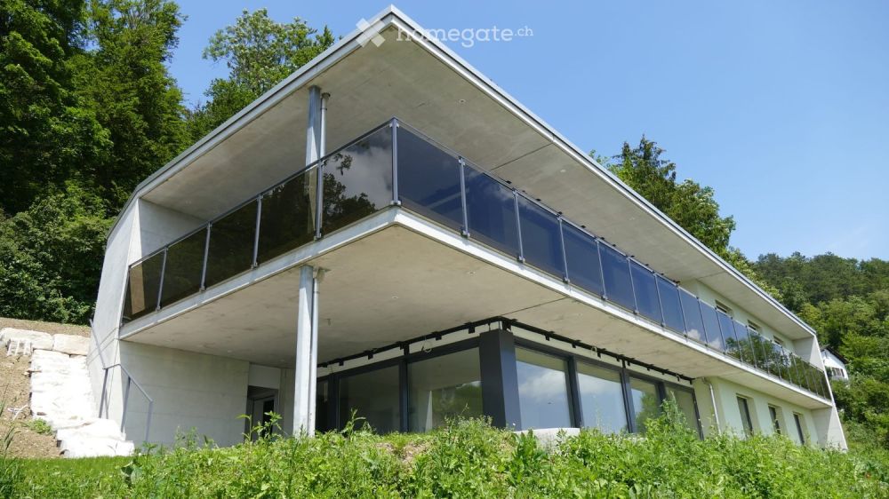 Terrassenwohnung in Beringen – 4.5 Zimmer, 140 m² - Bild 1
