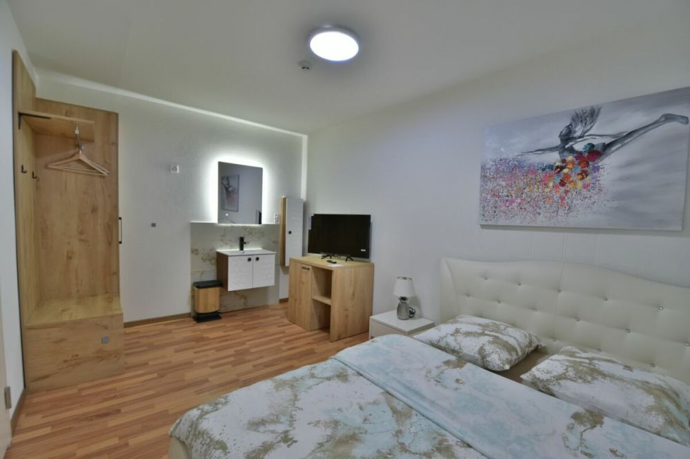 Möblierte Studiozimmer für Kurzzeit- oder Langzeitmiete! - Bild 9