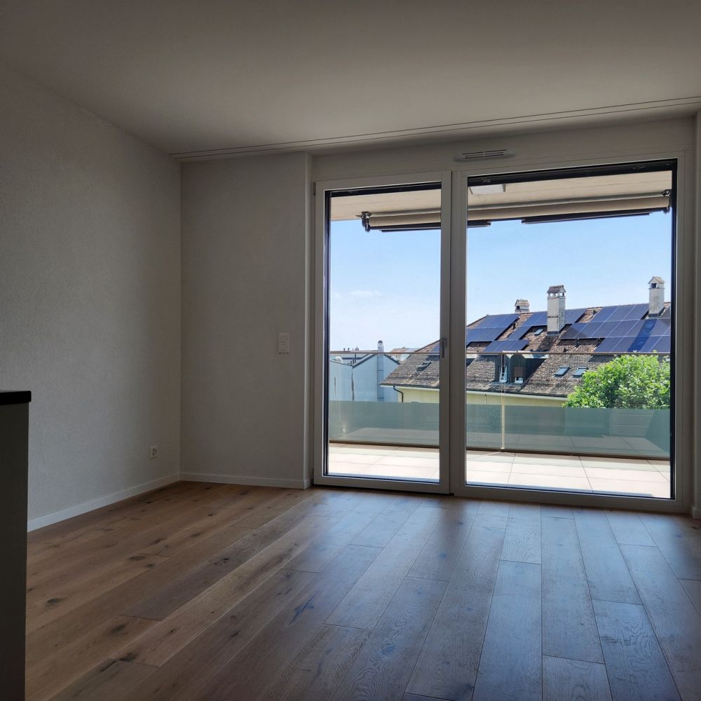 Studio im Zentrum von Gland mit Balkon - Bild 4