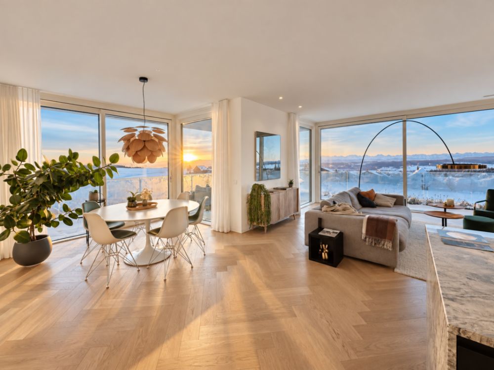 Exklusive möblierte 3.5-Zimmer-Smart-Home-Wohnung mit Weitblick - Bild 4