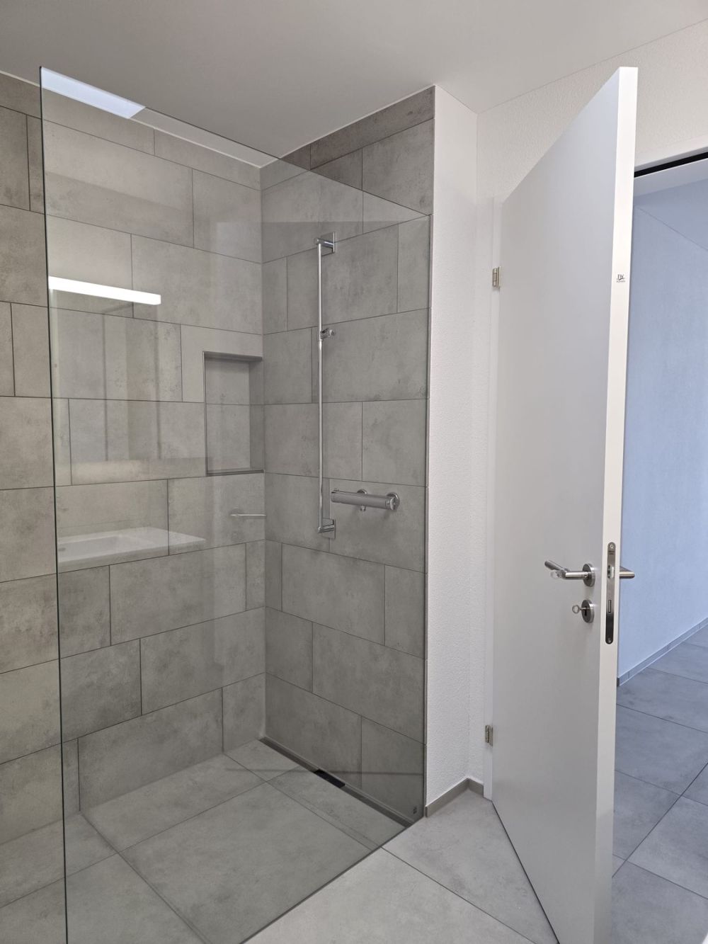 Grosszügige, moderne Neubau-Attika-Wohnung 3,5 Zimmer in Oftringen - Bild 8