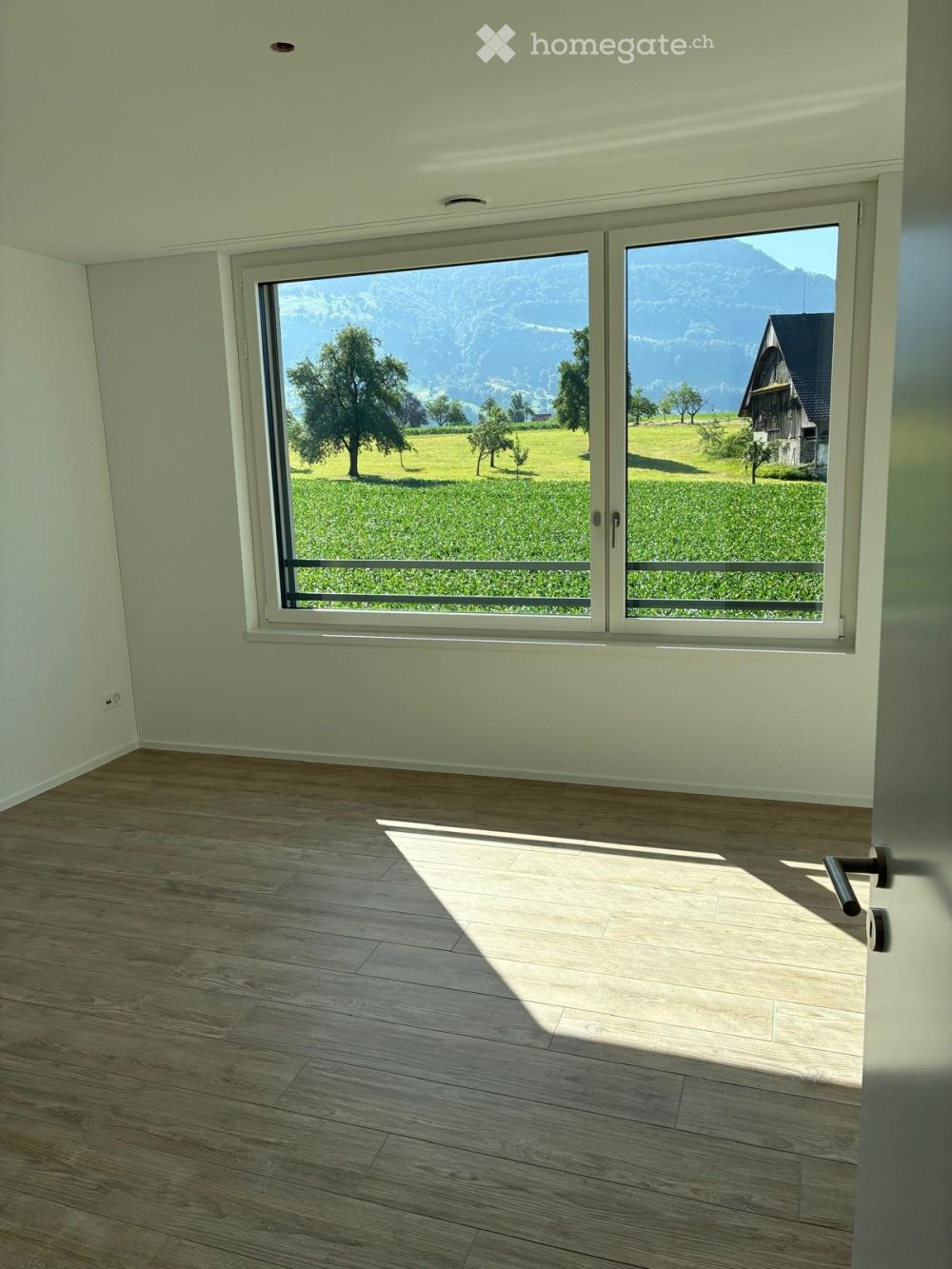 Exklusive Neubauwohnung mit unverbaubarer Sicht - Bild 4