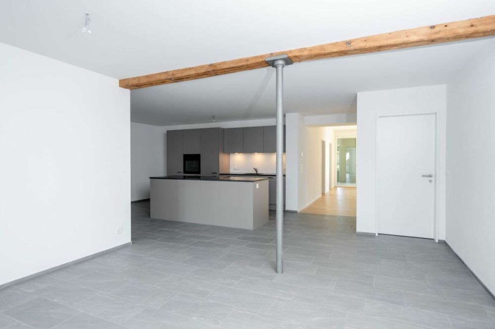 Grosszügige 4.5-Zimmer-Wohnung mit stilvollen Details - Bild 9