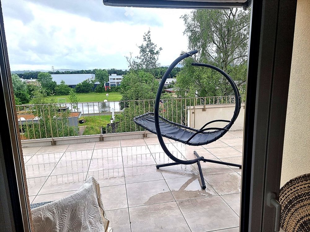 Helle Attika-Wohnung mit riesen Balkon - Bild 4