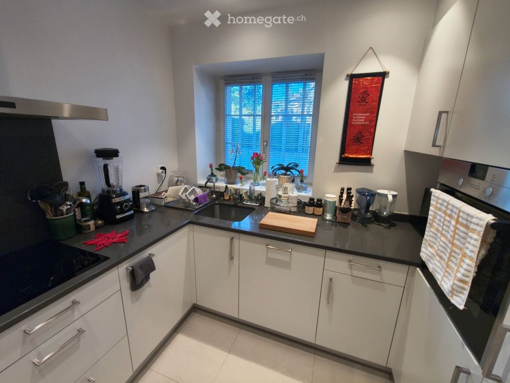 Appartement de 5,5 pièces rénové et sécurisé avec parking ! - Bild 3