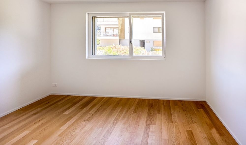 ELEGANTE 2.5 LOCALI CON GIARDINO A LUMINO (TI) - Bild 7