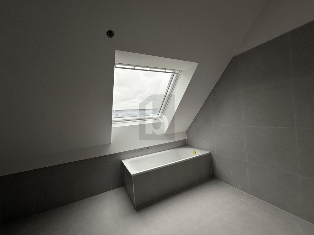 EXKLUSIV MIT GROSSER DACHTERRASSE - Bild 4