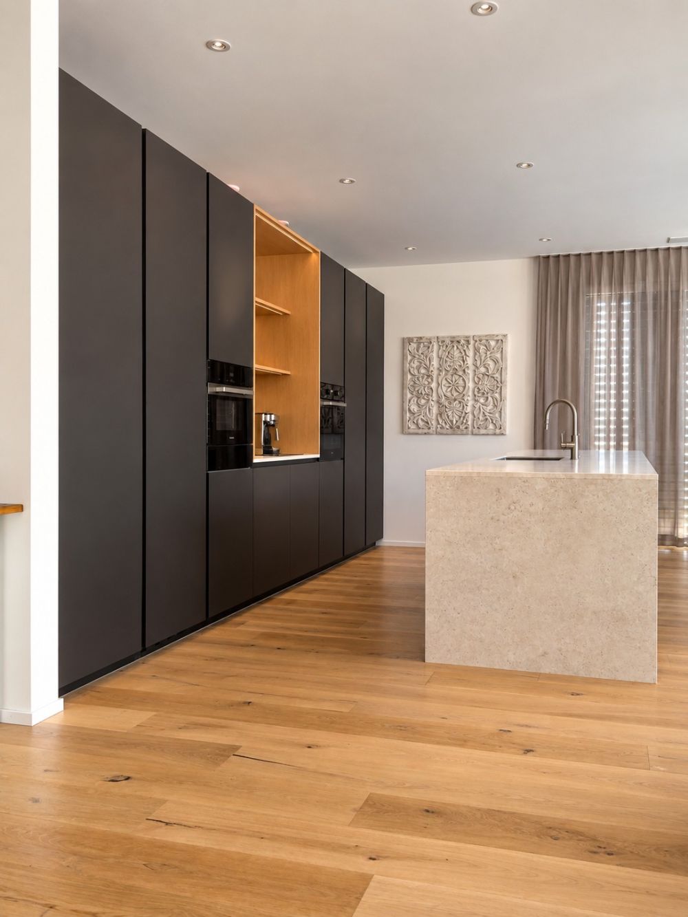 Grosszügige 4.5-Zimmer-Attikawohnung  149 m² Wohnfläche & 110 m² Terrasse - Bild 4