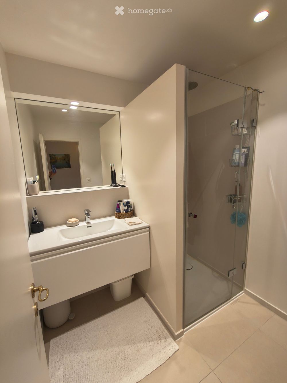 Appartement rénové et sécurisé de 5,5 pièces au RDC avec garage pour 1 voiture à Chene-Bougeries! - Bild 9