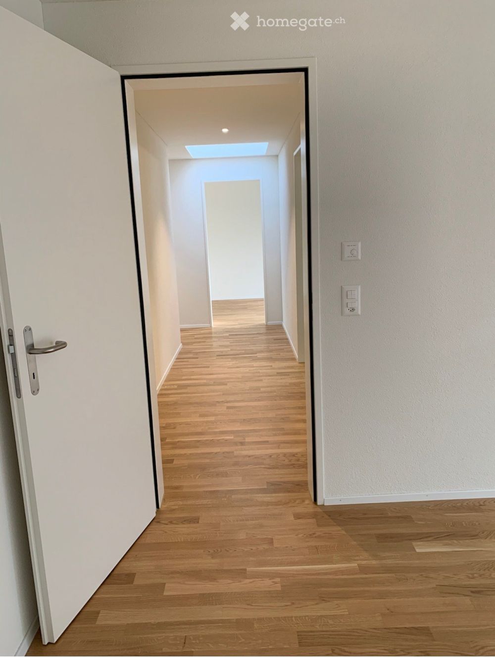 Modern 5.5-Room Apartment with Stunning Views in Langnau am Albis - Bild 5