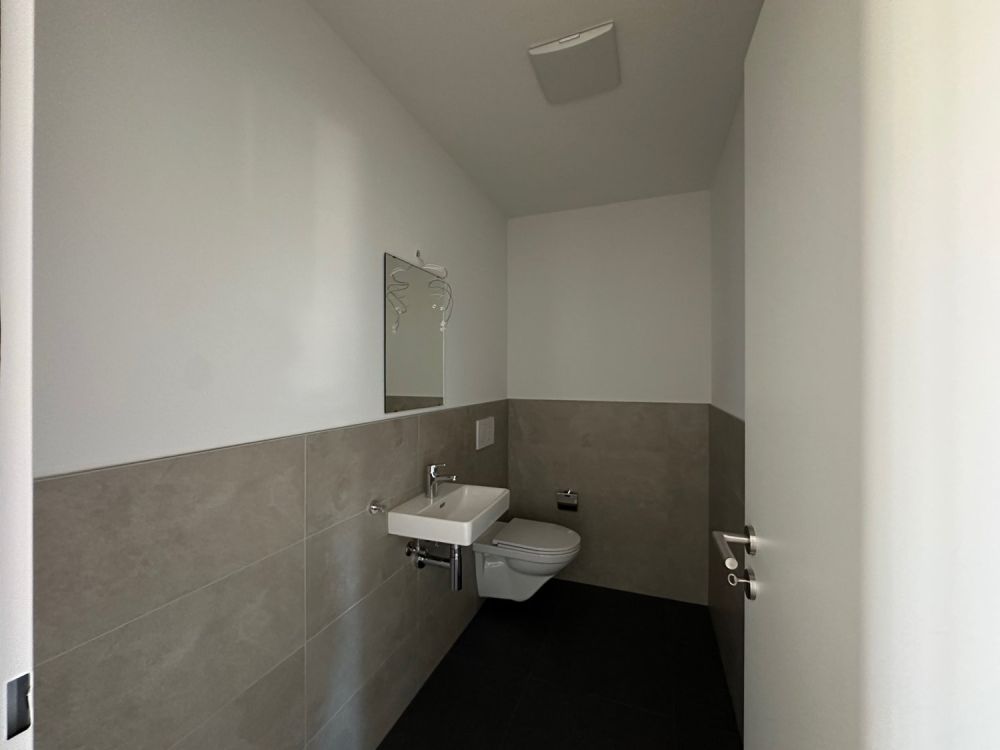 Hochwertige Neubau-Attikawohnung // Perfekt für Singles und Paare - Bild 8