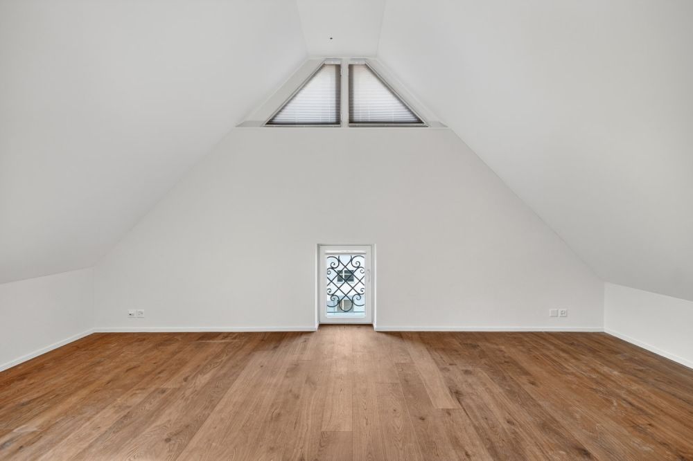 Wunderschöne Dachwohnung mit grosszügiger Terrasse und schöner Sicht - Bild 5