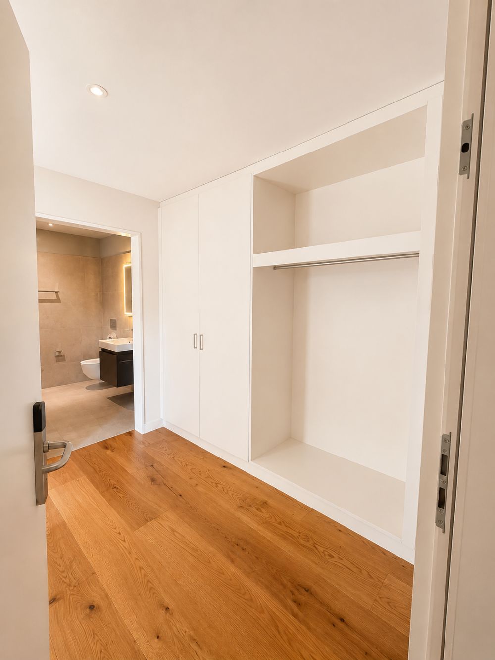 3.5-Zimmerwohnung mit Terrasse: ländlich mit Stadtanschluss leben - Entrée
