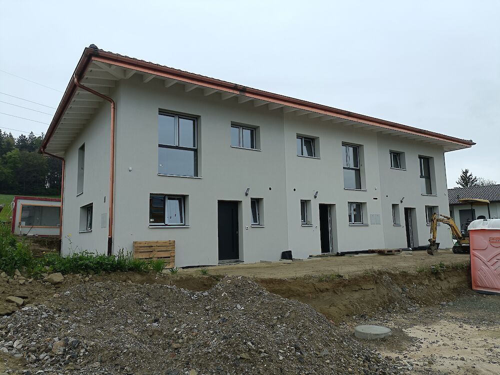 Schöne Reihenhäuser in Cordast - Bild 1