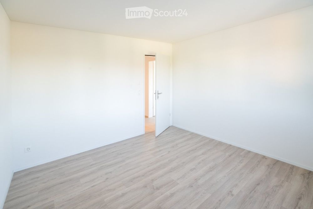 Moderne 4.5-Zimmer-Wohnung in Neubau mit Minergie-Zertifizierung - Bild 12
