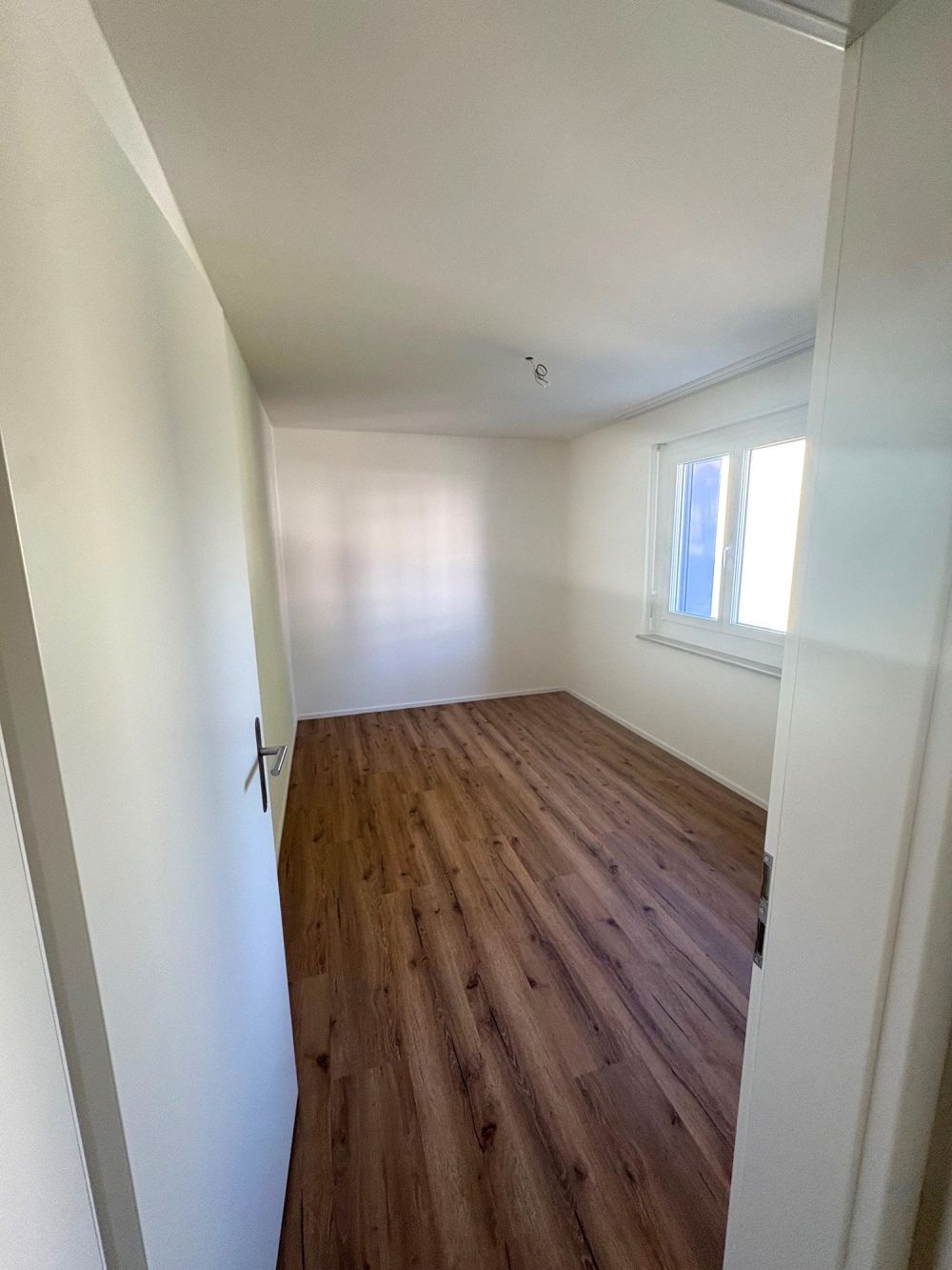 Erstvermietung von mehreren totalsanierten 4.5-Zimmer-Wohnungen an zentraler Lage in Dietikon - Bild 4