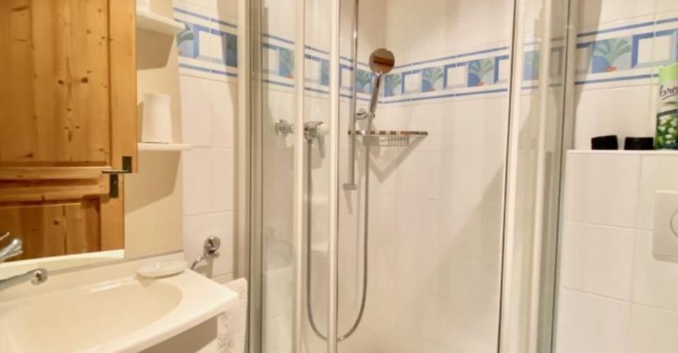 Magnifique appartement en plein centre de Crans-Montana - Appartement 3.5 pièces - image - 11
