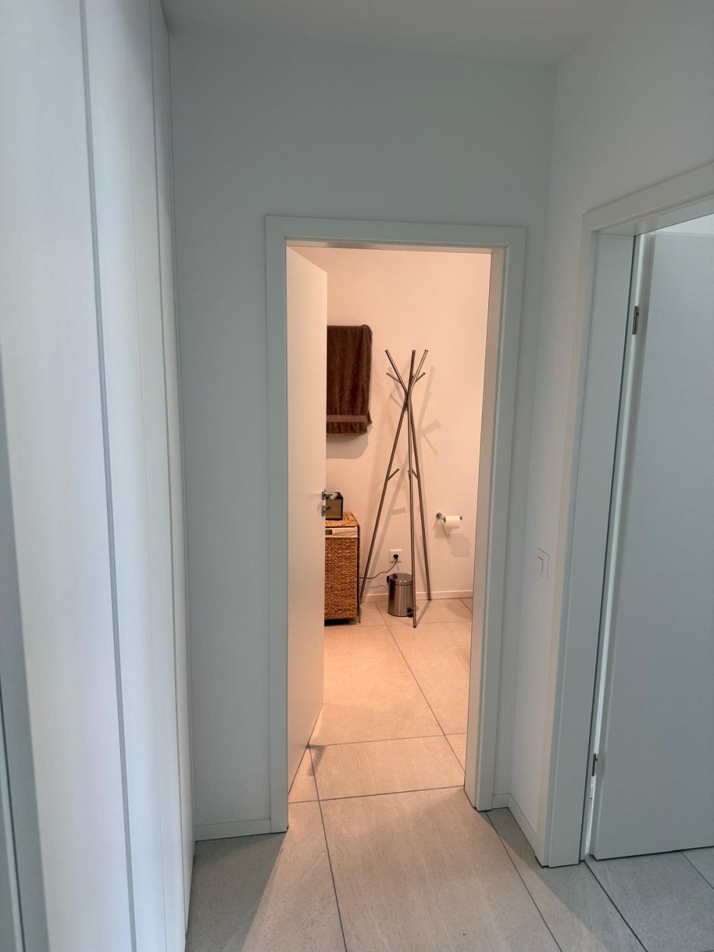 Appartamento di 72 m² con ampia terrazza e splendida vista lago a Minusio - Bild 6
