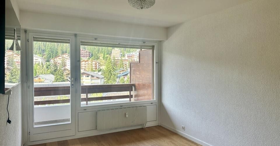 Magnifique 3,5 pièces rénové sur le golf - Appartement 3.5 pièces - image - 4