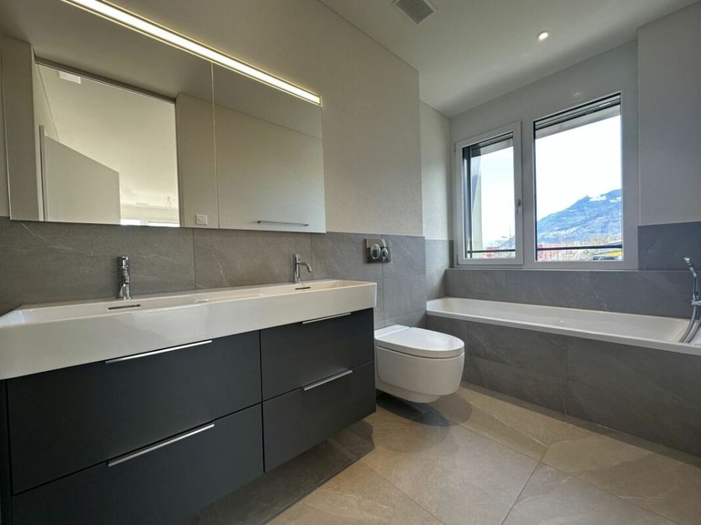 attraktive 4.5 Zimmer-Attikawohnung mit herrlichem Ausblick - Bild 6