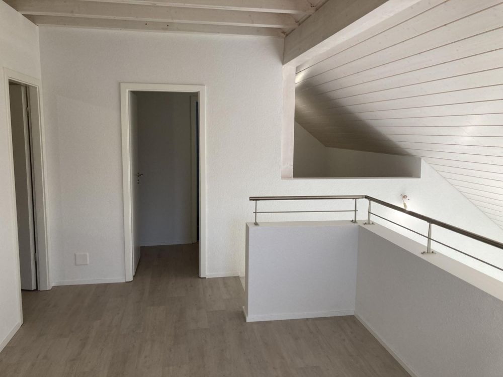 Magnifique duplex de 2½ pièces avec grande mezzanine - Bild 2
