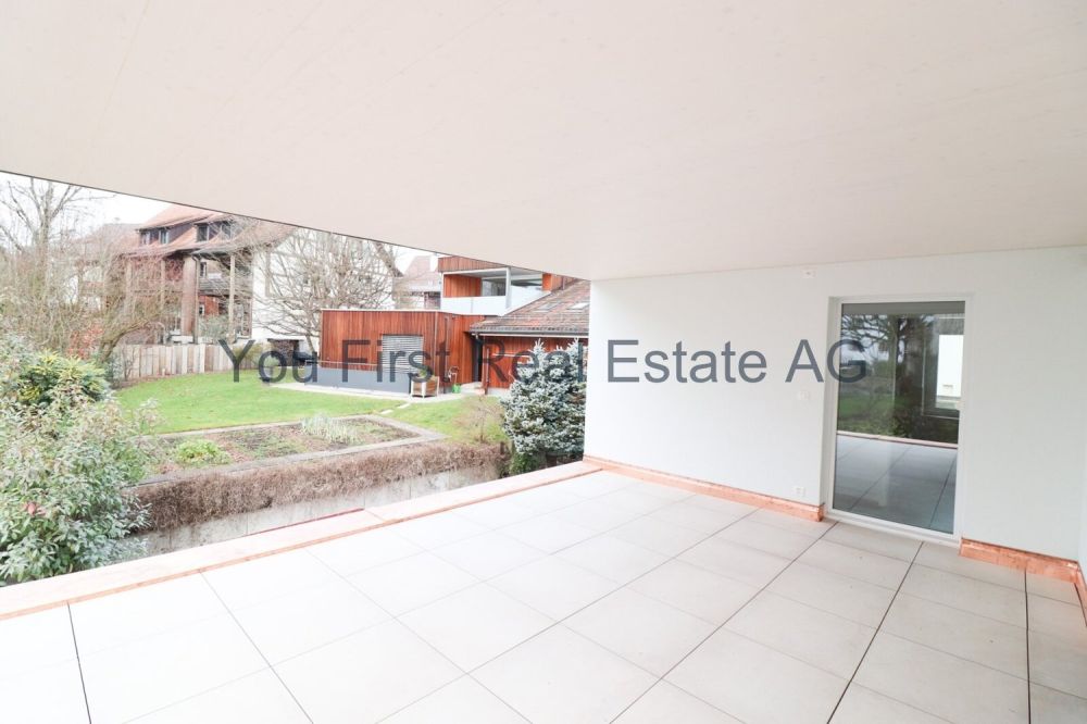 ERSTBEZUG : Maisonette-Wohnung im Herzen von Oberwil - Bild 4