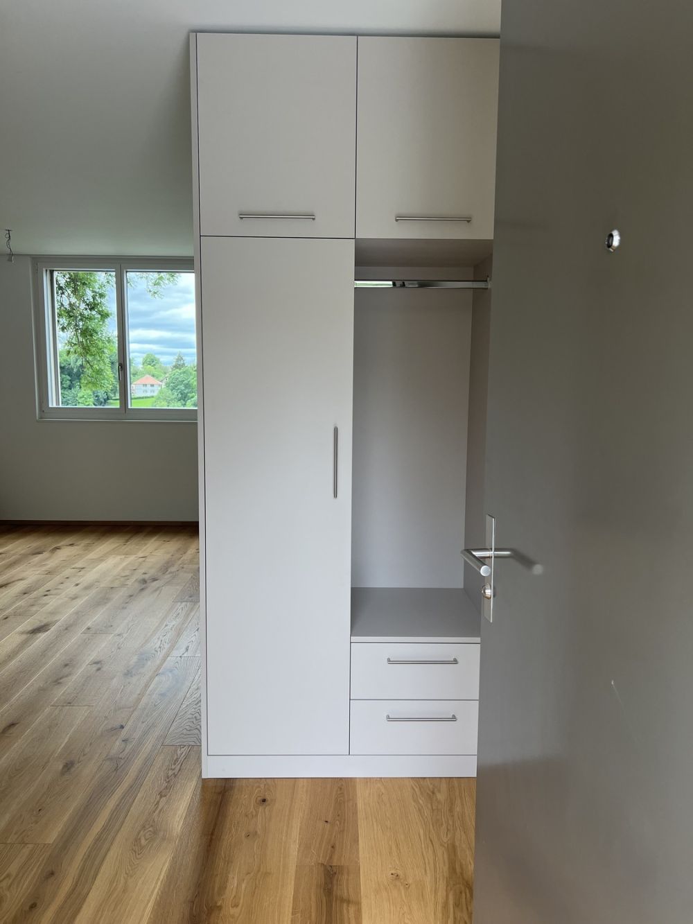 2.5 Zimmer-Duplex-Wohnung mit Gartenplatz - Bild 2