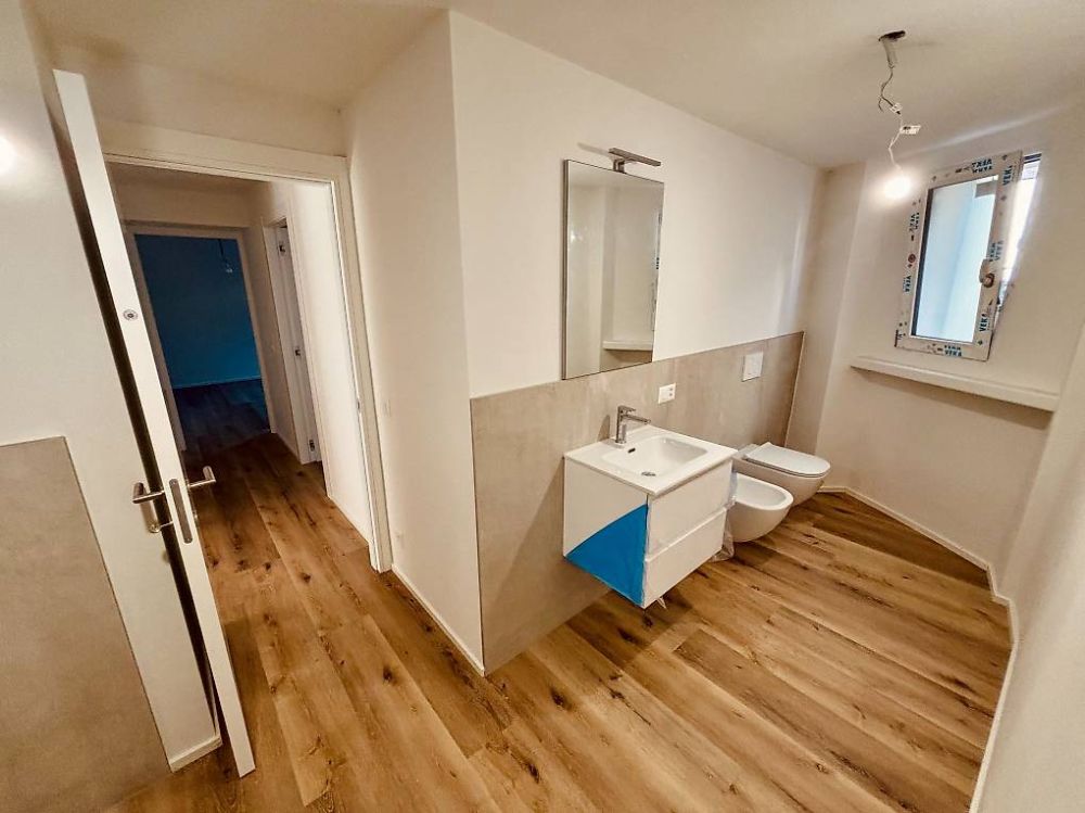 Erstvermietung (A) - 4.5 Zimmer/100 m² (1. OG) - Camignolo - Bild 4
