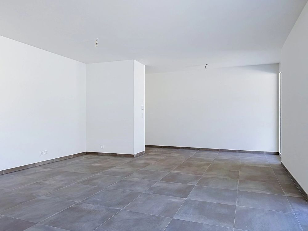 Helles 2.5-Zimmer-Wohnung im 2. Stock mit großer Terrasse - Alegria-Promotion in Uvrier - Bild 4