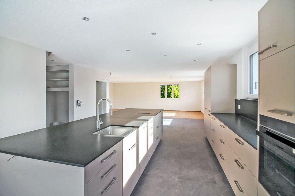 5½ Zimmer-Mietwohnung mit 156 m² Terrasse und hochwertiger Ausstattung - Bild 5