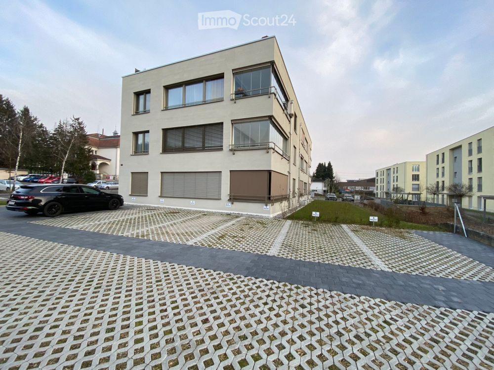 schöne Neubau 3.5 Zimmer-Wohnung – 100 m² Wohnkomfort mit Stil - Bild 2