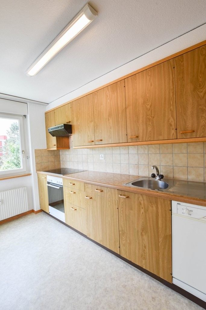 Befristete 3.5-Zimmerwohnung mit sonnigem Sitzplatz - DSC_0086.jpg