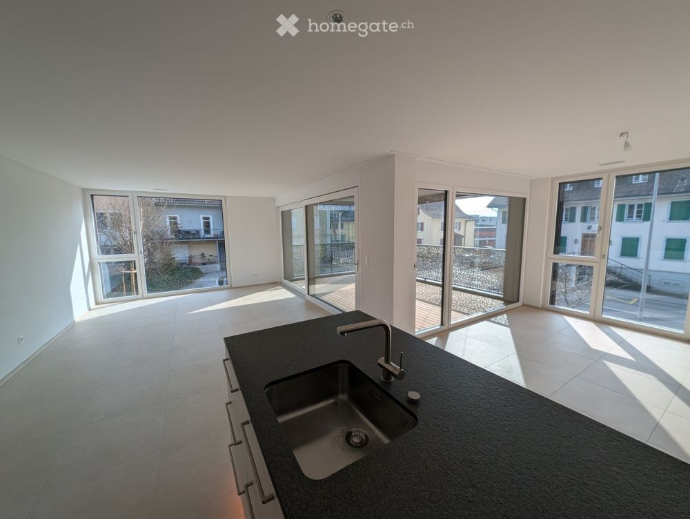 Wunderschöne 4.5-Zimmer-Wohnung im Eigentumsstandard an zentraler Lage im Dorfzentrum - Bild 12