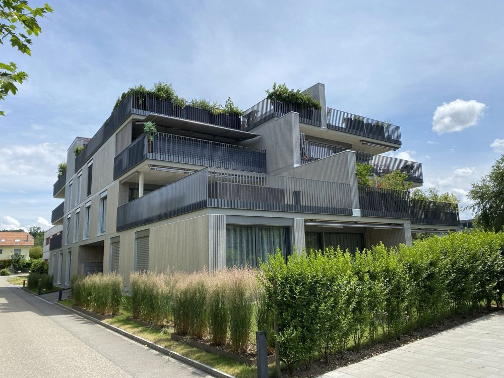 Moderne 3.5-Zimmer-Wohnung mit 69 m² gedecktem Balkon – Les Terrasses, Oftringen - Bild 1