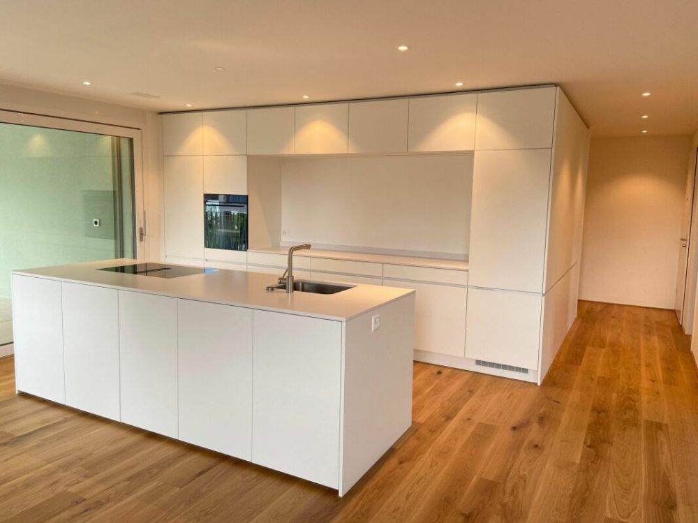 Erstvermietung - modernes Wohnen mit Weitblick - sonnige Lage & viel Natur - Bild 1